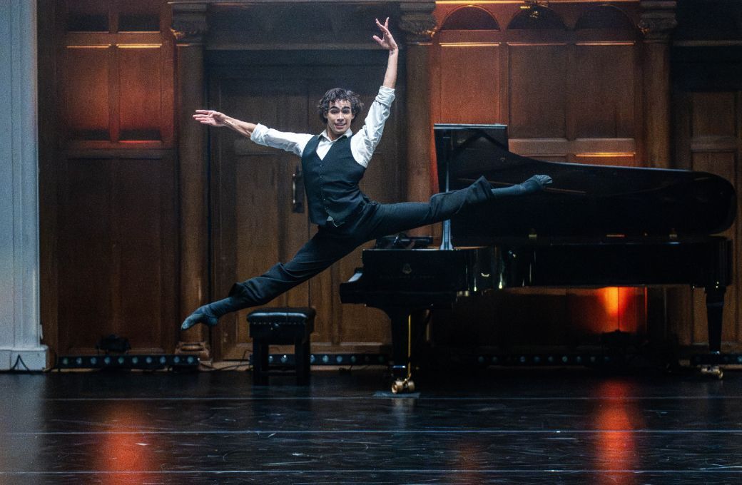 Victor Caixeta in Eric Gauthier's <i>ABC</i> &copy; Deborah Jaffe