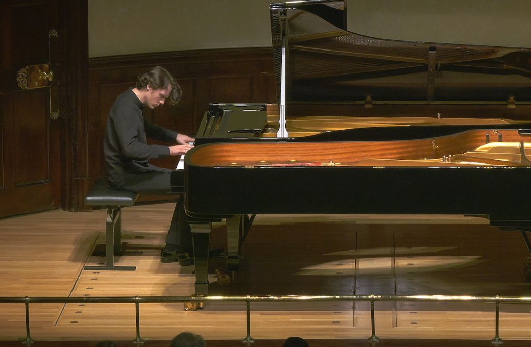 Lukas Sternath &copy; Darius Weinberg | Wigmore Hall