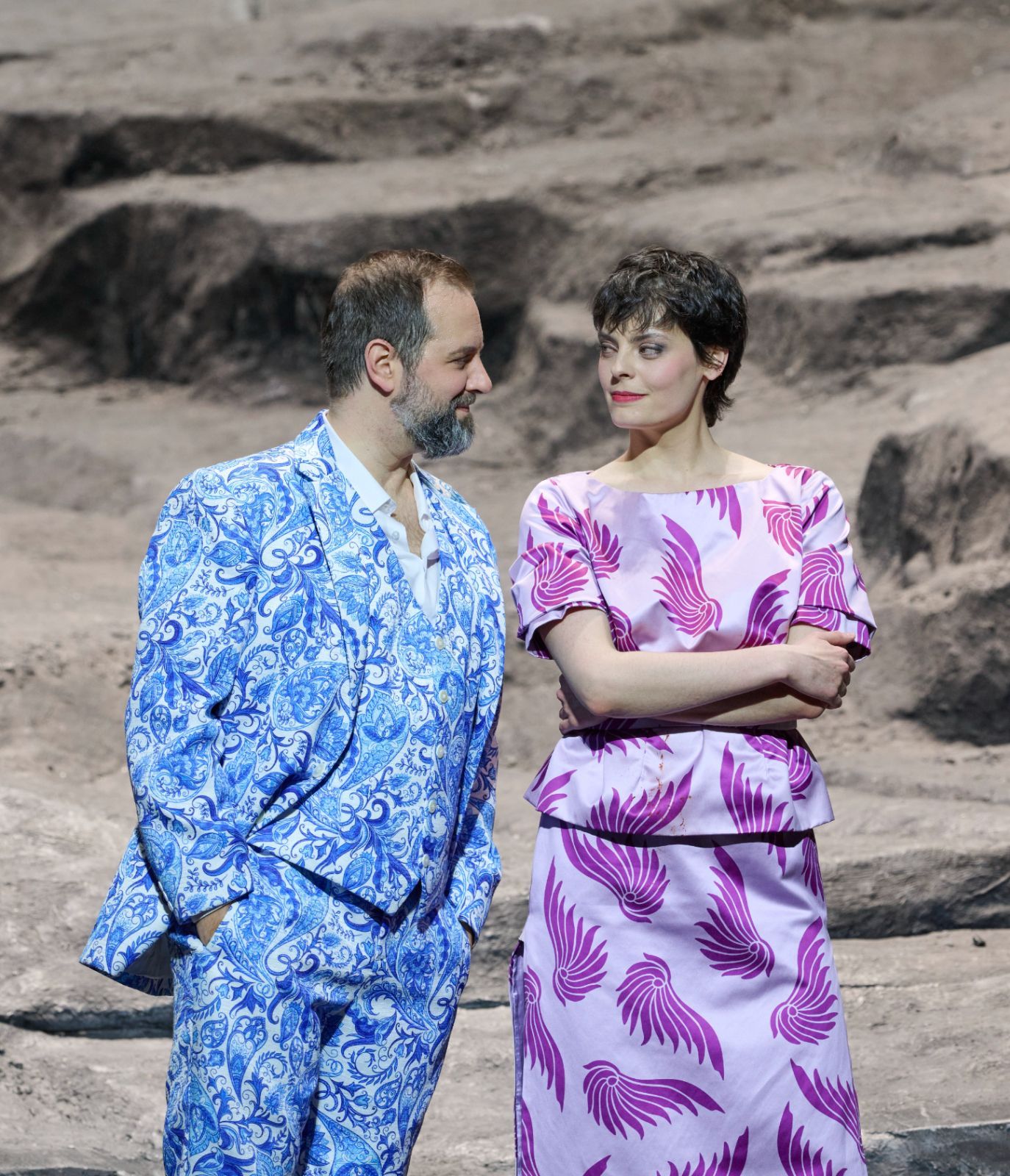 Étienne Dupuis (Don Giovanni) und Emily D’Angelo (Donna Elvira) &copy; Wiener Staatsoper | Michael Pöhn