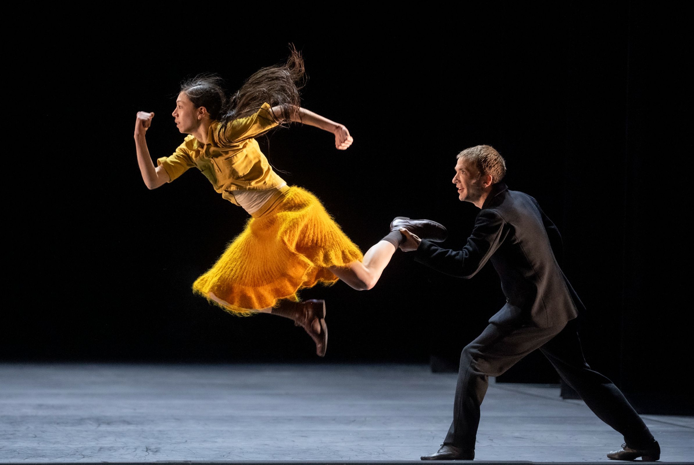 Clotilde Tran and Johnny McMillan in Mats Ek's <i>A Sort Of...</i> &copy; Erik Berg