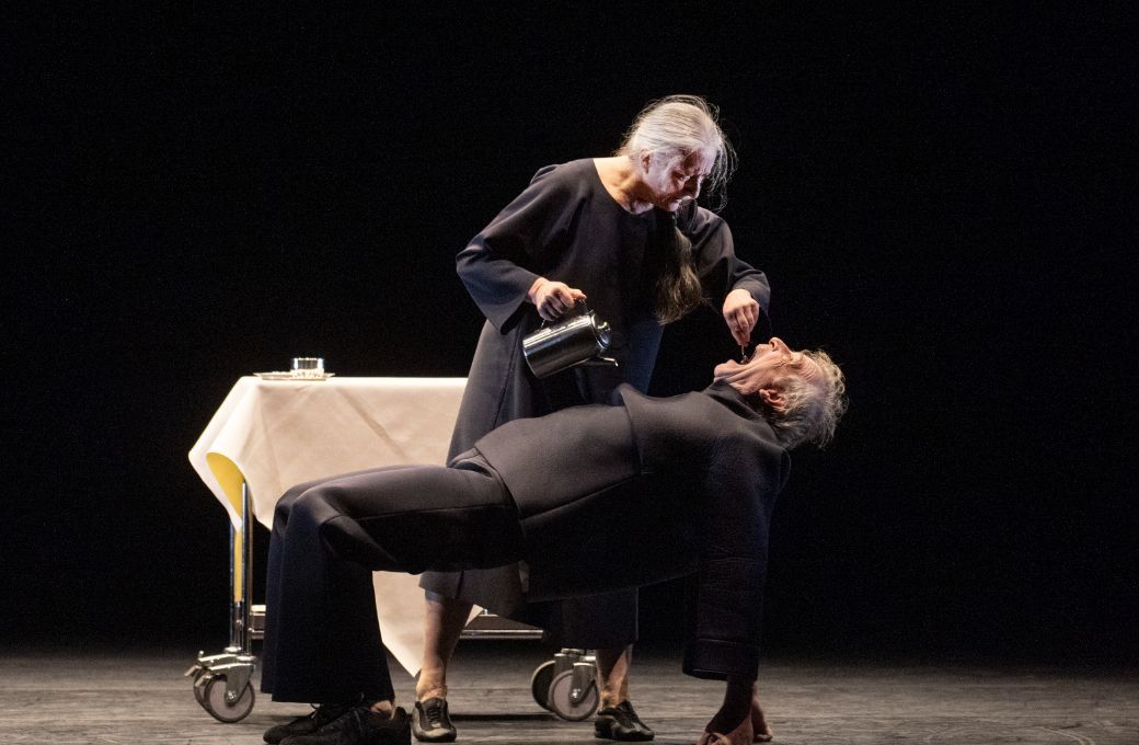 Ana Laguna and Yvan Auzely in Mats Ek's <i>A Cup of Coffee</i> &copy; Erik Berg