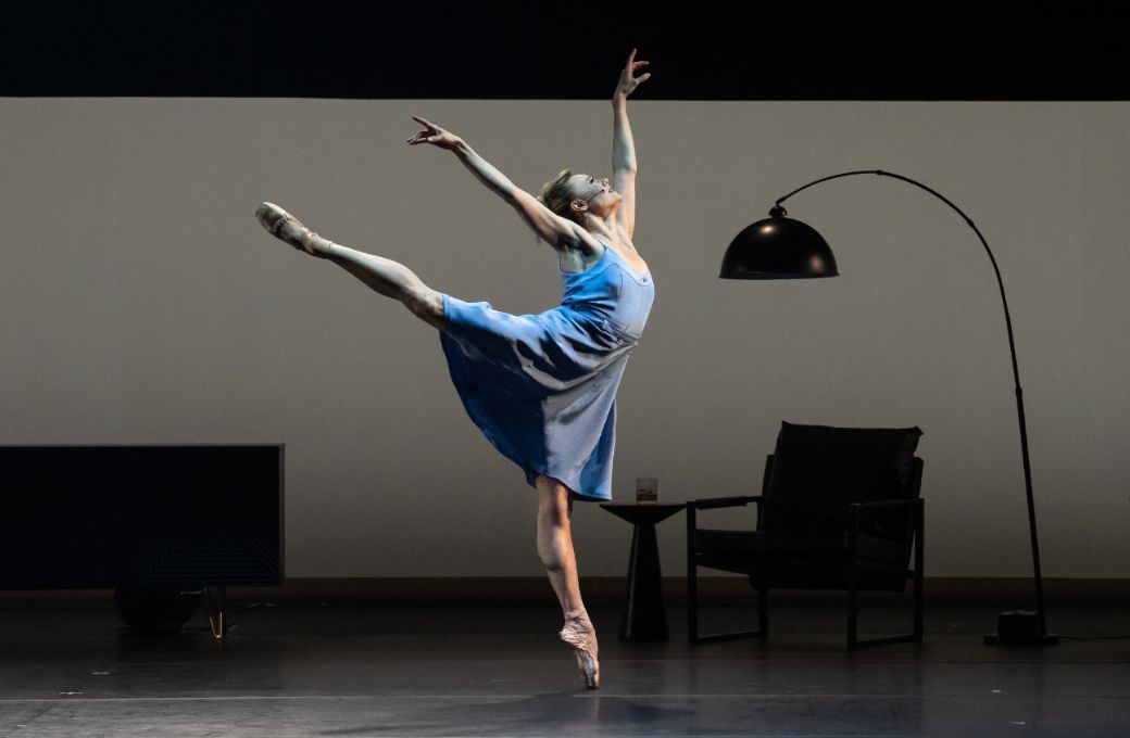Sara Mearns in Guillaume Côté's <i>Don't Go Home</i> © Steven Pisano