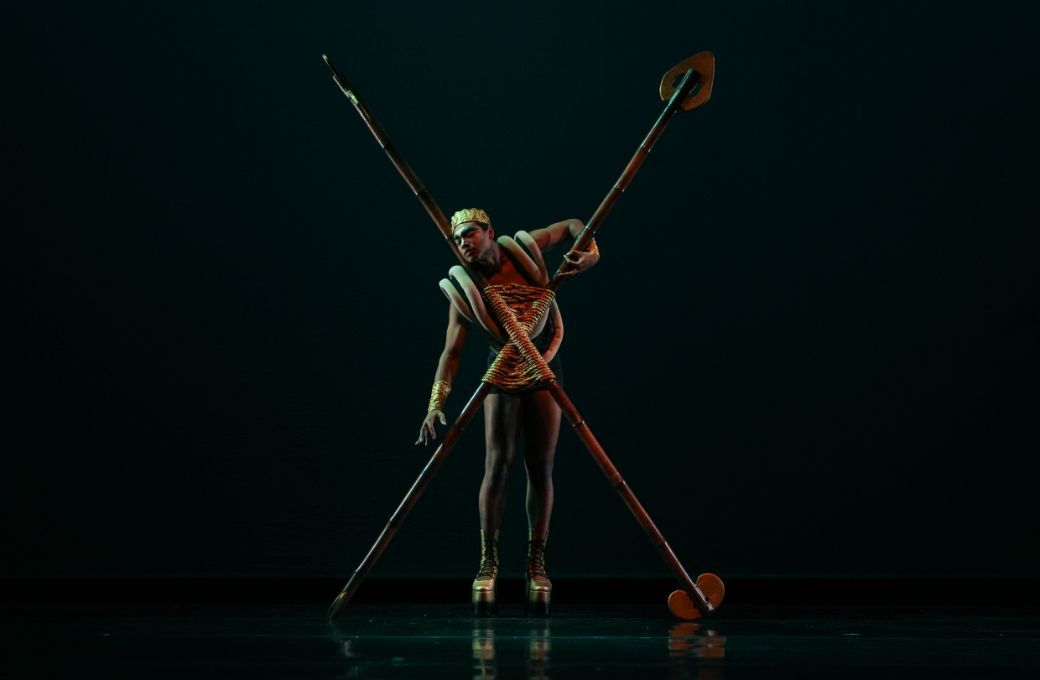 Jai Perez in Martha Graham's <i>Clytemnestra</i> © Isabella Pagano