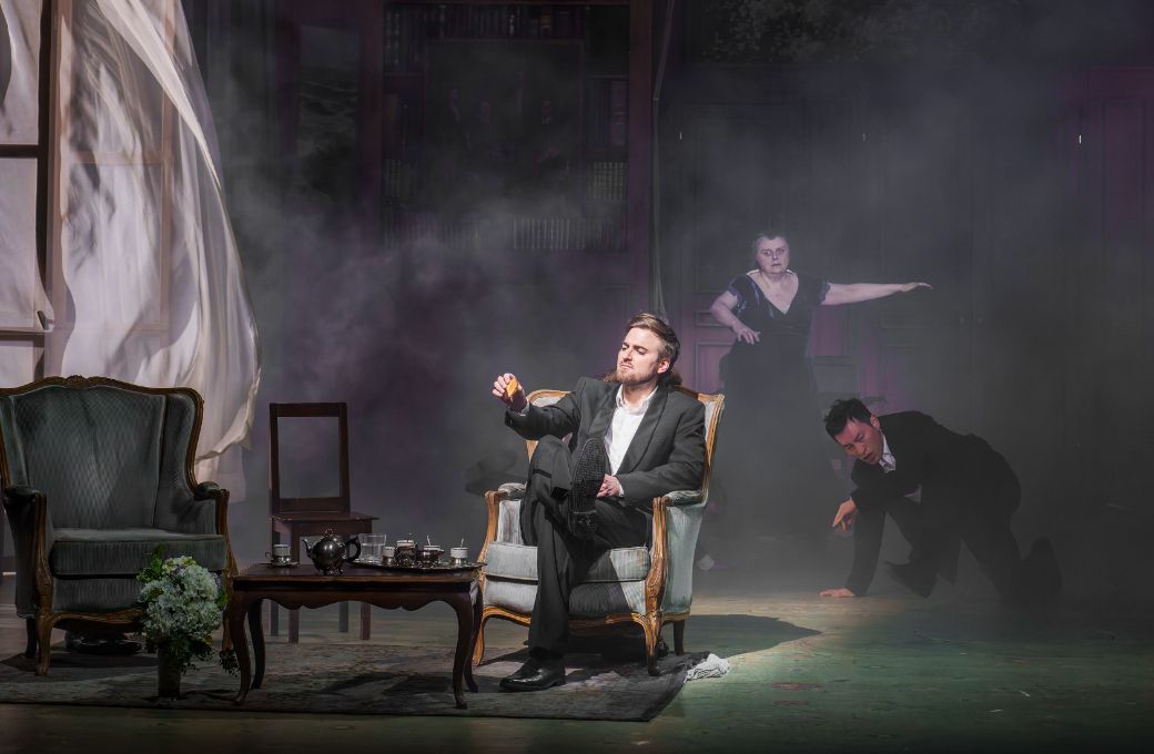 <i>Dido and Aeneas</i> &copy; Ingo H&ouml;hn