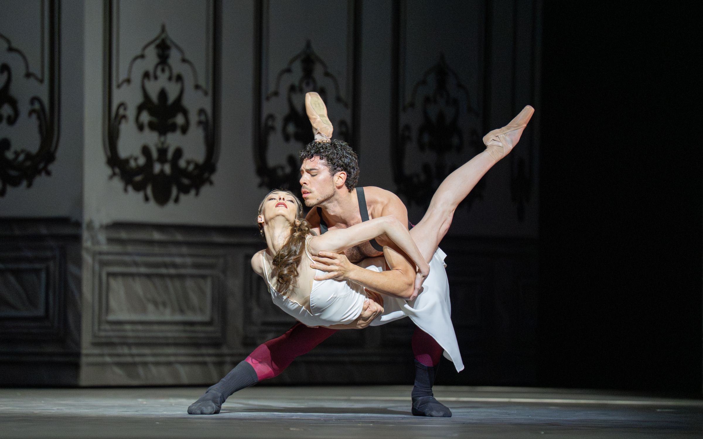 Olga Smirnova and Timothy van Poucke in Helen Pickett's <i>Lady Macbeth</i> (5th April cast) &copy; Altin Kaftira