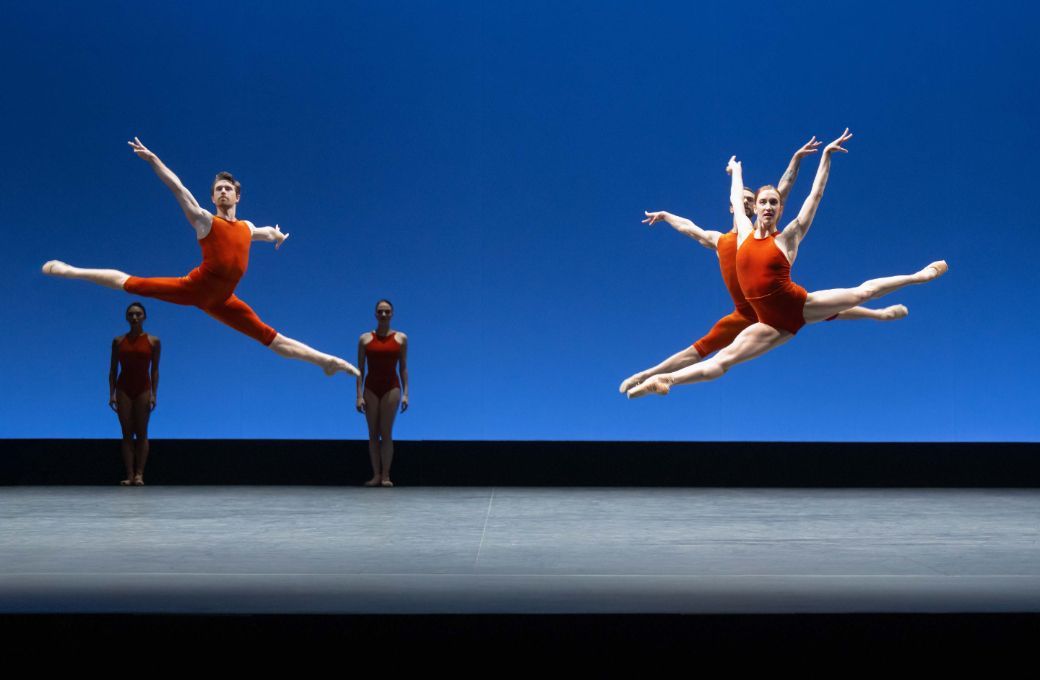 English National Ballet dancers in William Forsythe's <i>Herman Schmerman</i> &copy; Photography by ASH