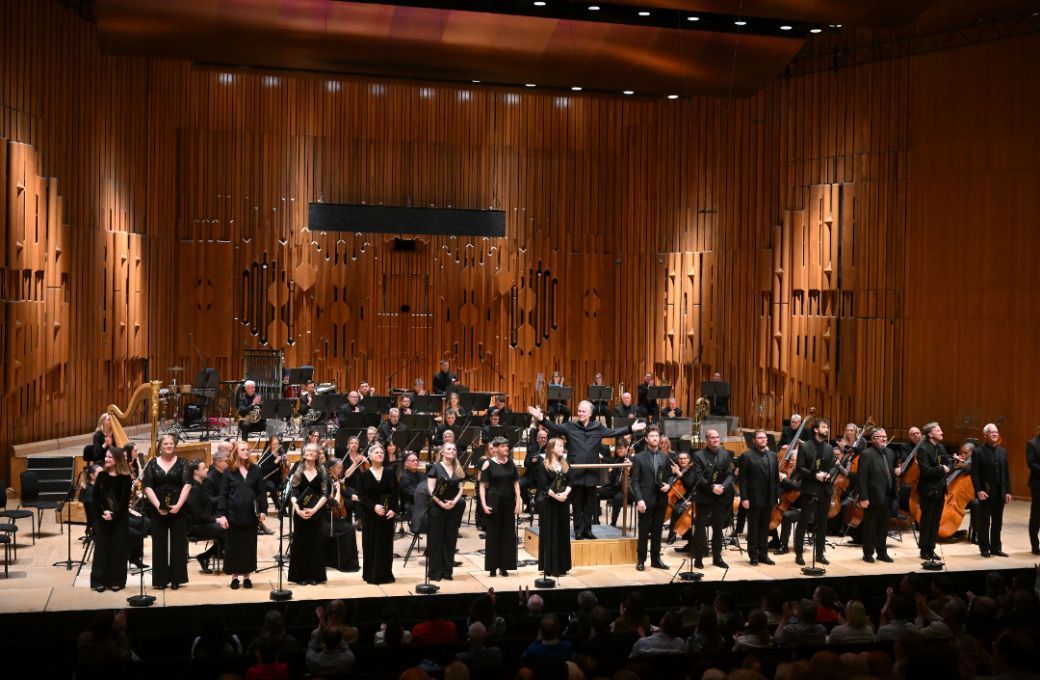The BBC Singers and BBCSO &copy; BBC | Mark Allan