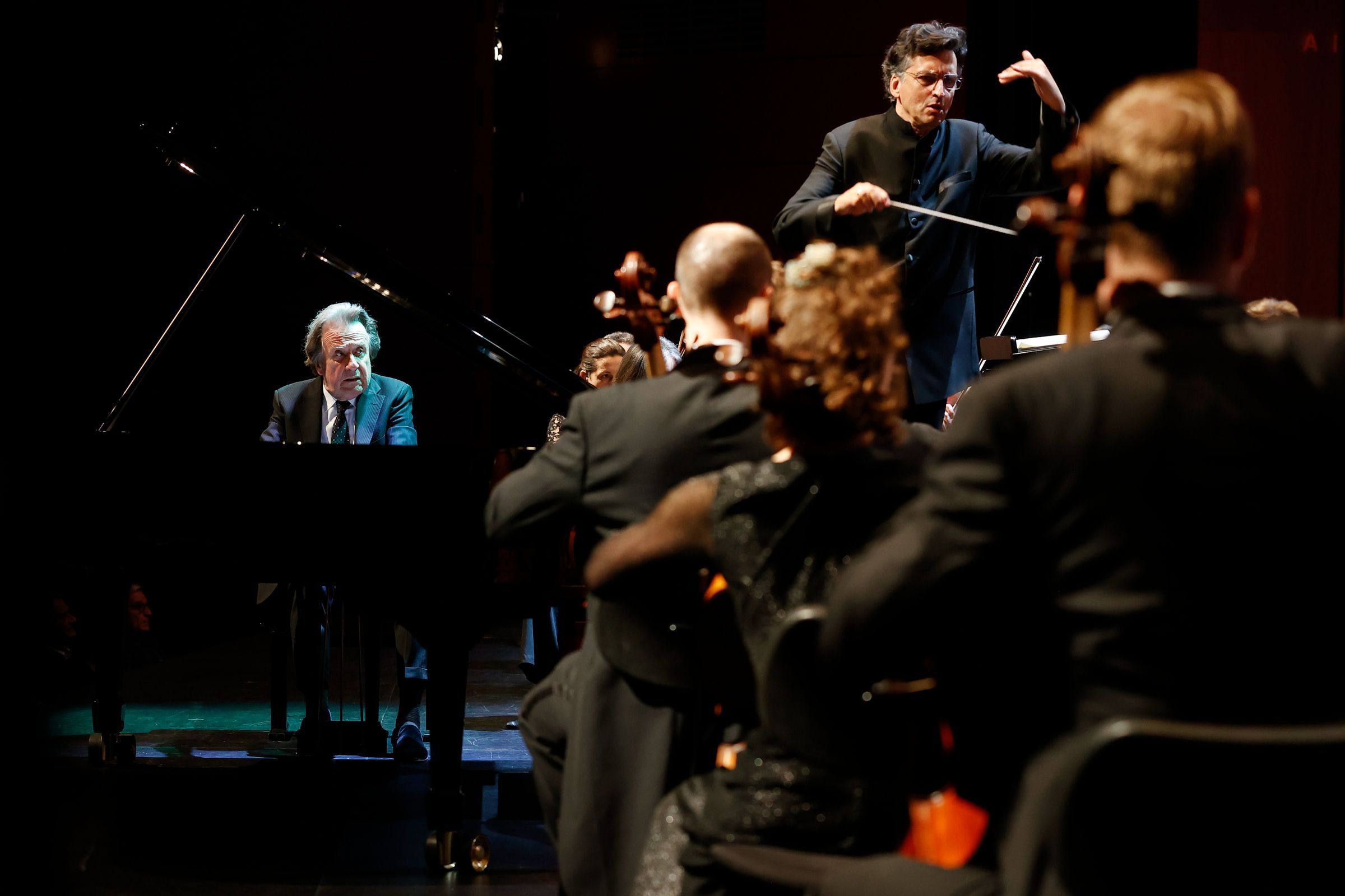 Rudolf Buchbinder, Michael Sanderling et le Luzerner Sinfonieorchester © Caroline Doutre / Festival de Pâques