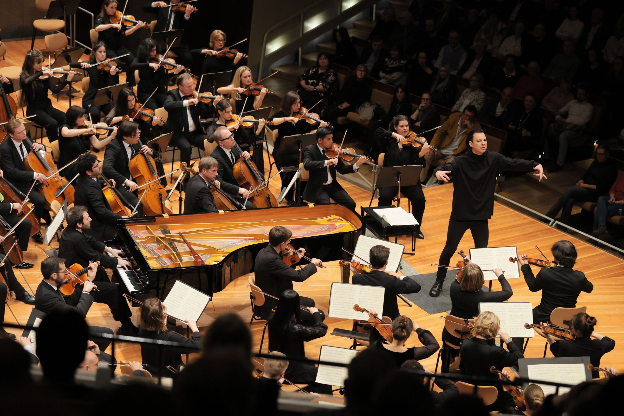 Alexandre Kantorow und Teodor Currentzis mit Utopia &copy; Utopia Press Office