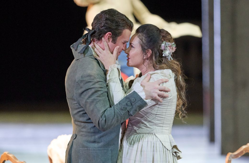 Michael Fabiano (Andrea Chénier) und Sonya Yoncheva (Maddalena di Coigny) © Wiener Staatsoper | Michael Pöhn