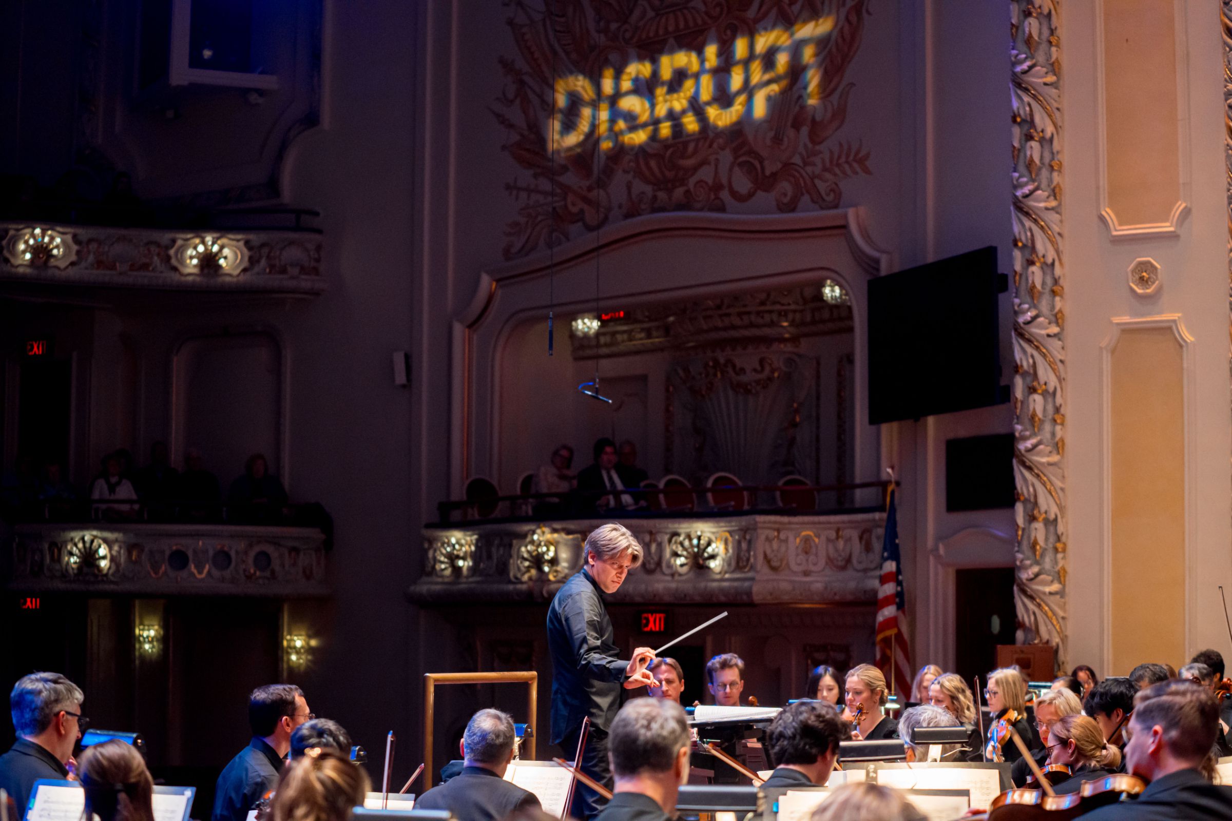 Daniele Rustioni conducts the Pittsburgh Symphony &copy; JMilteer Photography