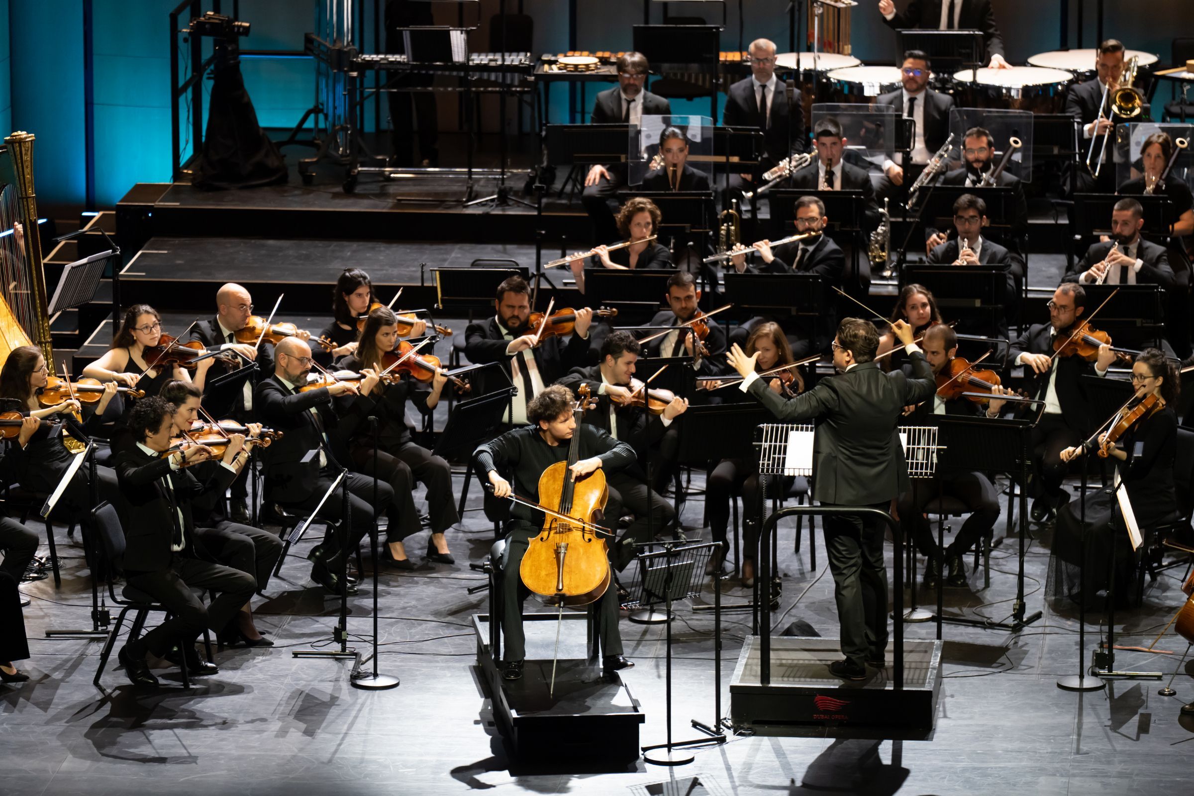 Edgar Moreau performs with Tomàs Grau and the Franz Schubert Filharmonia © InClassica