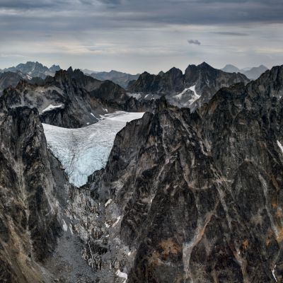 &copy; Edward_Burtynsky / Flowers Gallery London / Nicholas Metivier Gallery / Toronto