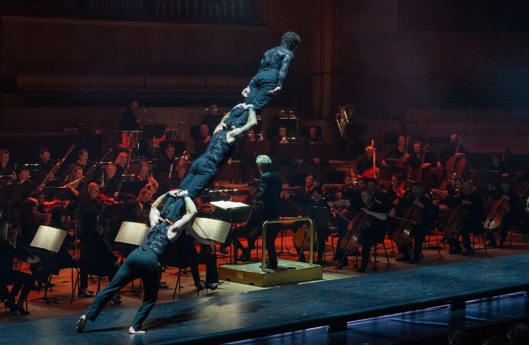 Circa, Ed Gardner and the London Philharmonic Orchestra © Pete Woodhead