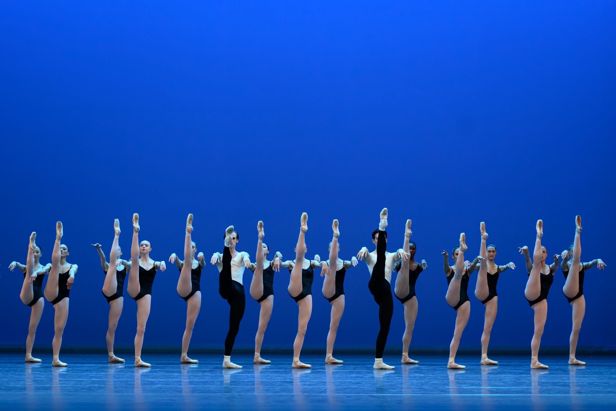 Les Ballets de Monte-Carlo in Balanchine's <i>The Four Temperaments</i> &copy; Alice Blangero