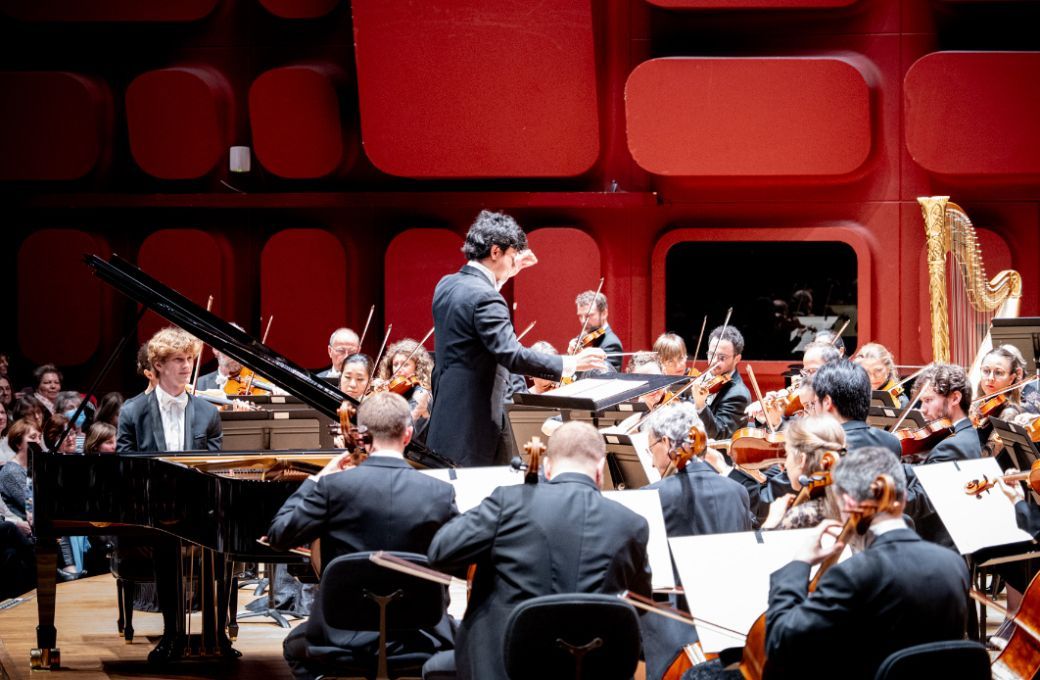 Jan Lisiecki, Aziz Shokhakimov and the Orchestre Philharmonique de Strasbourg &copy; Orchestre Philharmonique de Strasbourg