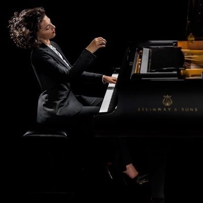 &copy; Gavin Evans | Sony Classical