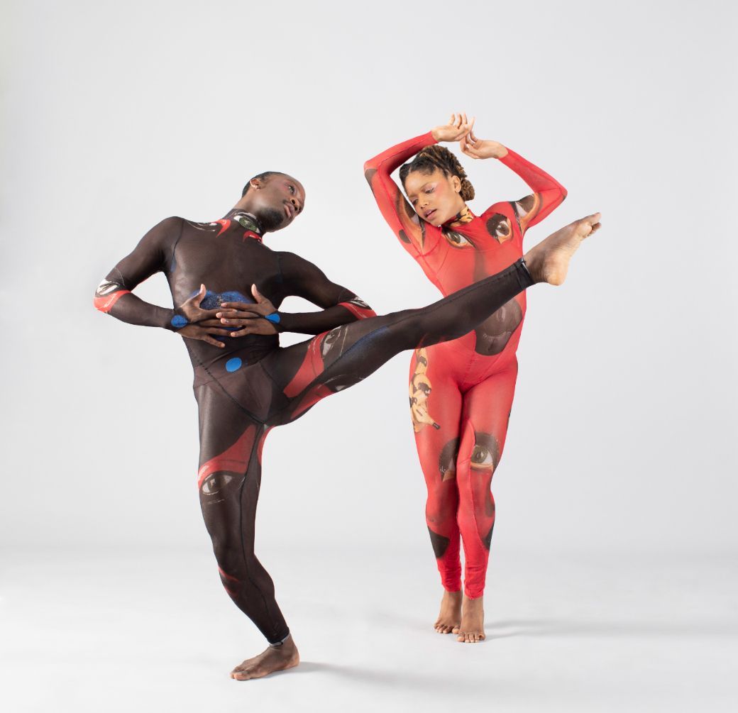 Mykiah Goree and Gianna Theodore in Andrea Miller's <i>Year</i> © Carrie Schneider