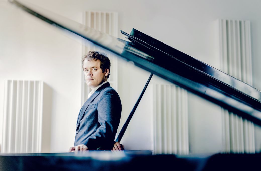 Benjamin Grosvenor © Andrej Grilc