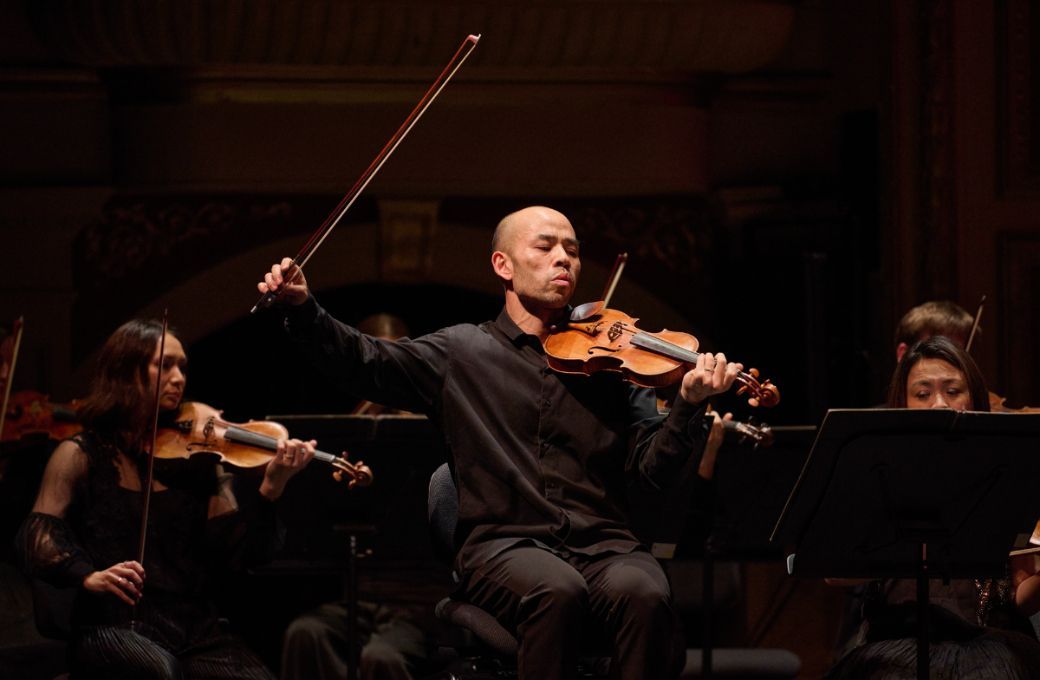 Shaun Lee-Chen and the West Australian Symphony Orchestra &copy; Rebecca Mansell