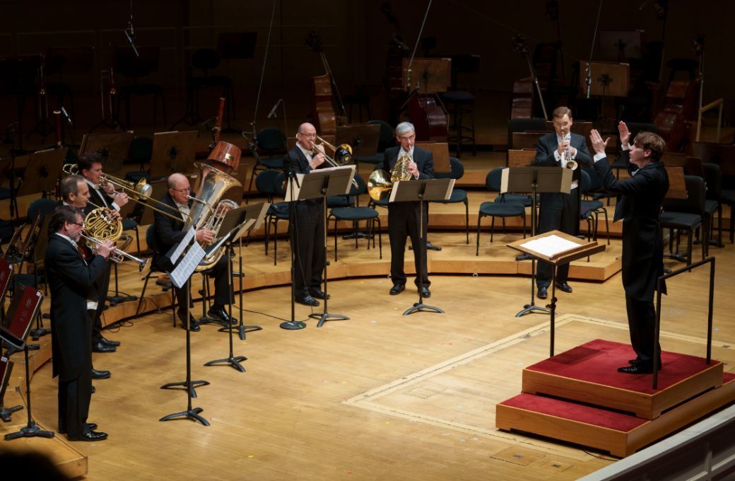 Klaus Mäkelä conducts the Chicago Symphony brass © Todd Rosenberg Photography