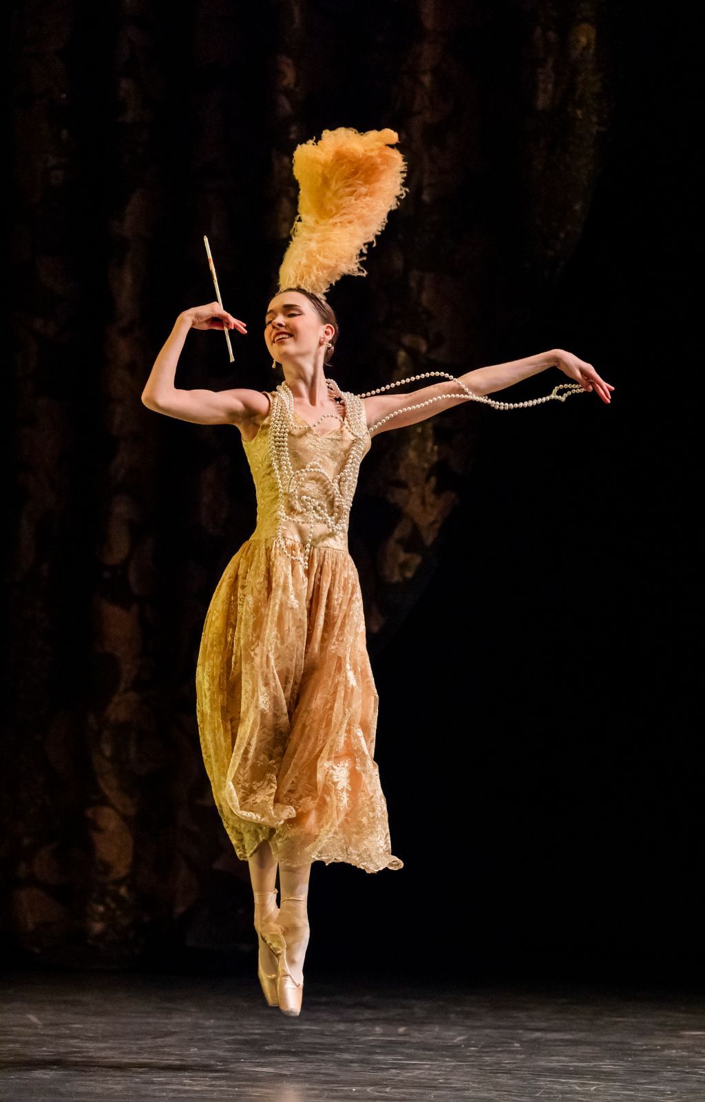 Sophie Walters (Hostess) in <i>Les Biches</i> &copy; Tristram Kenton