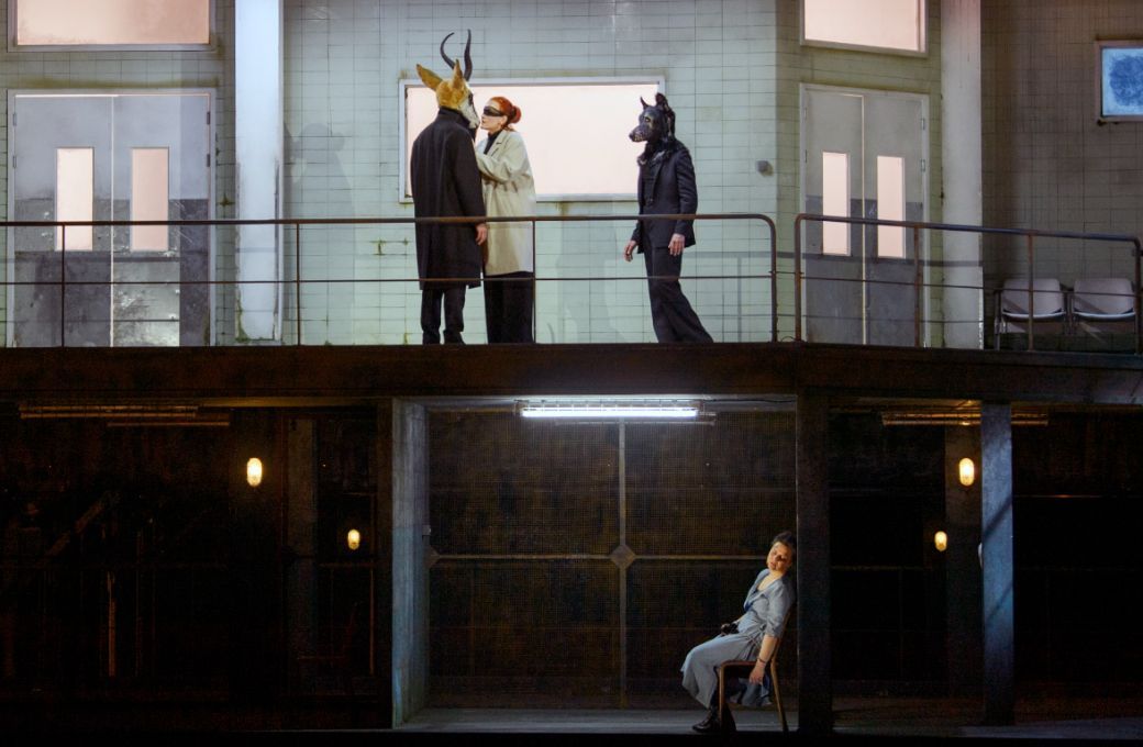 Daniela Köhler (Die Kaiserin) und Aušrinė Stundytė (Die Färberin) © Dutch National Opera | Ruth Walz
