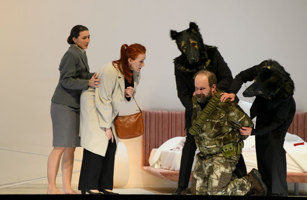 Daniela Köhler (Die Kaiserin) und AJ Glueckert (Der Kaiser) © Dutch National Opera | Ruth Walz