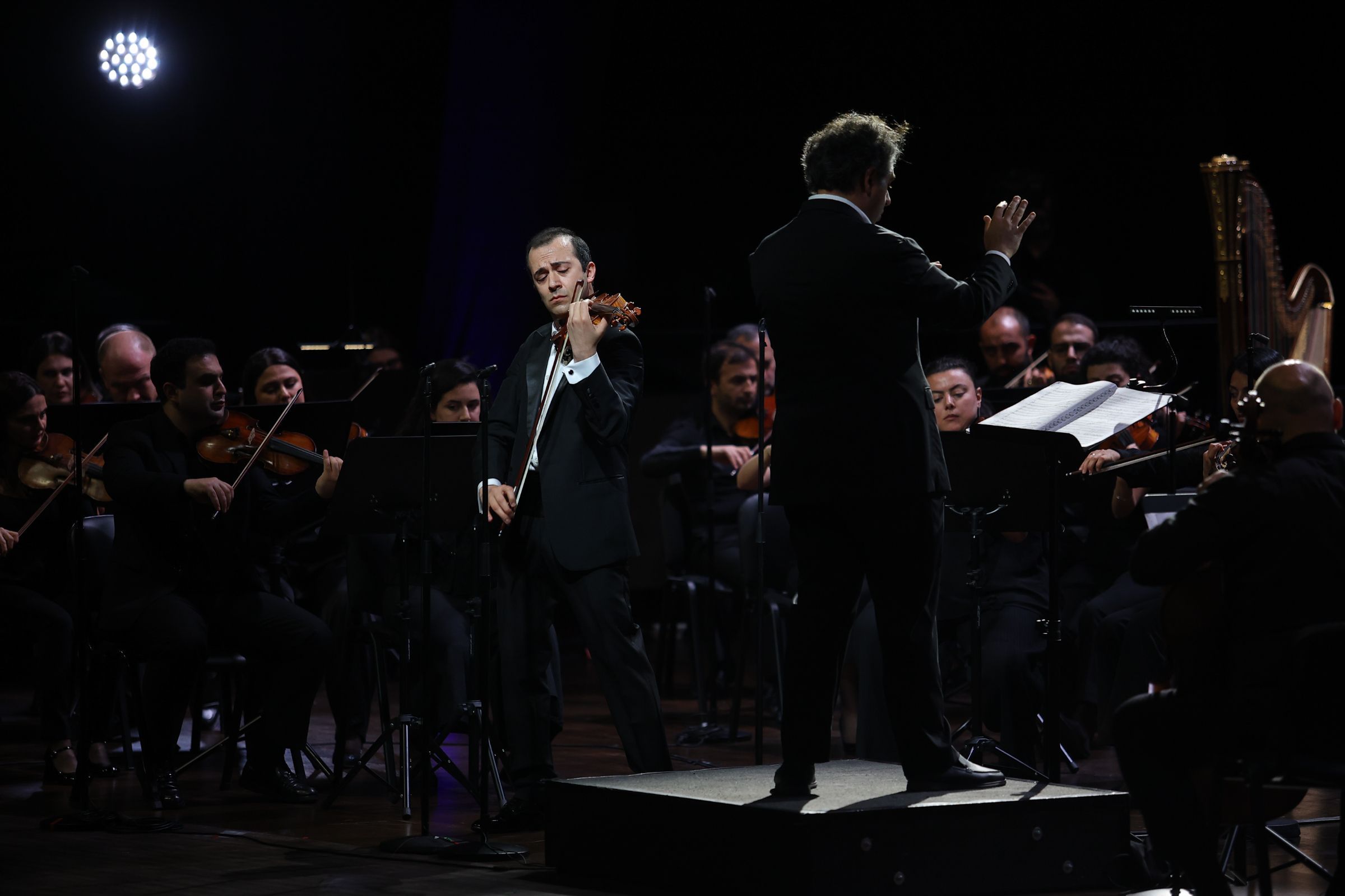 Haik Kazazyan (first prize) performs at CVO © Press Office of Classic Violin Olympus