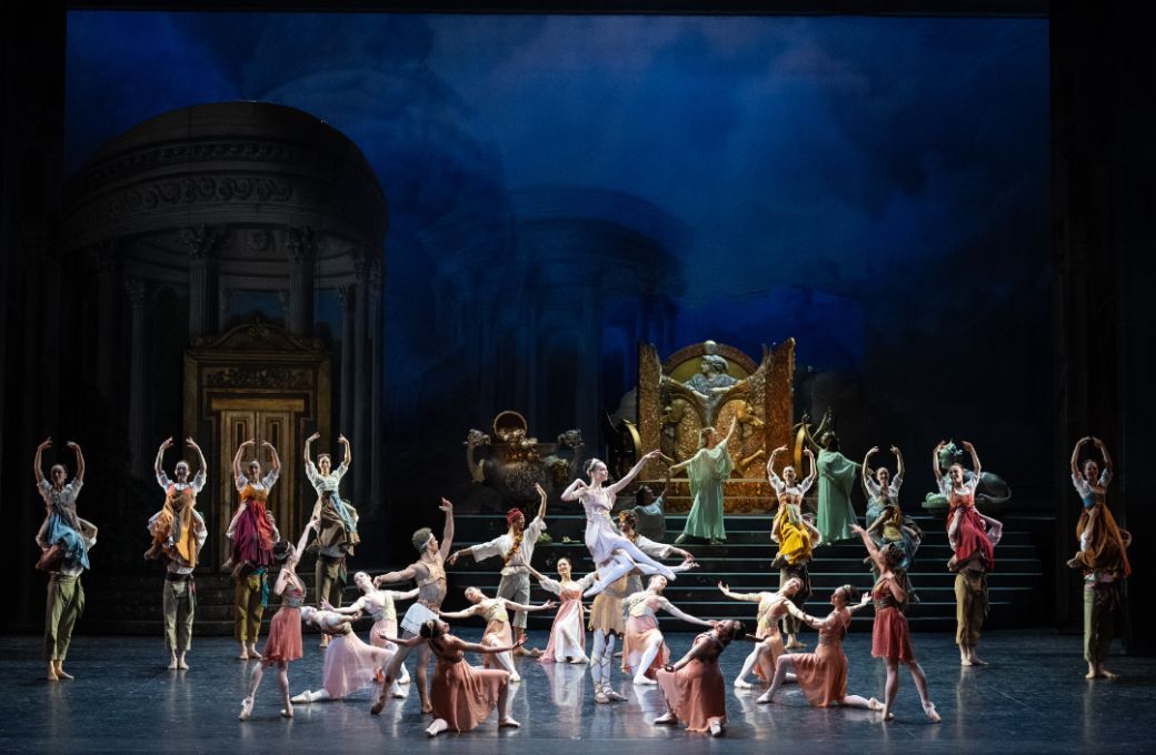<i>Sylvia</i> au Palais Garnier &copy; Yonathan Kellerman / Opéra national de Paris