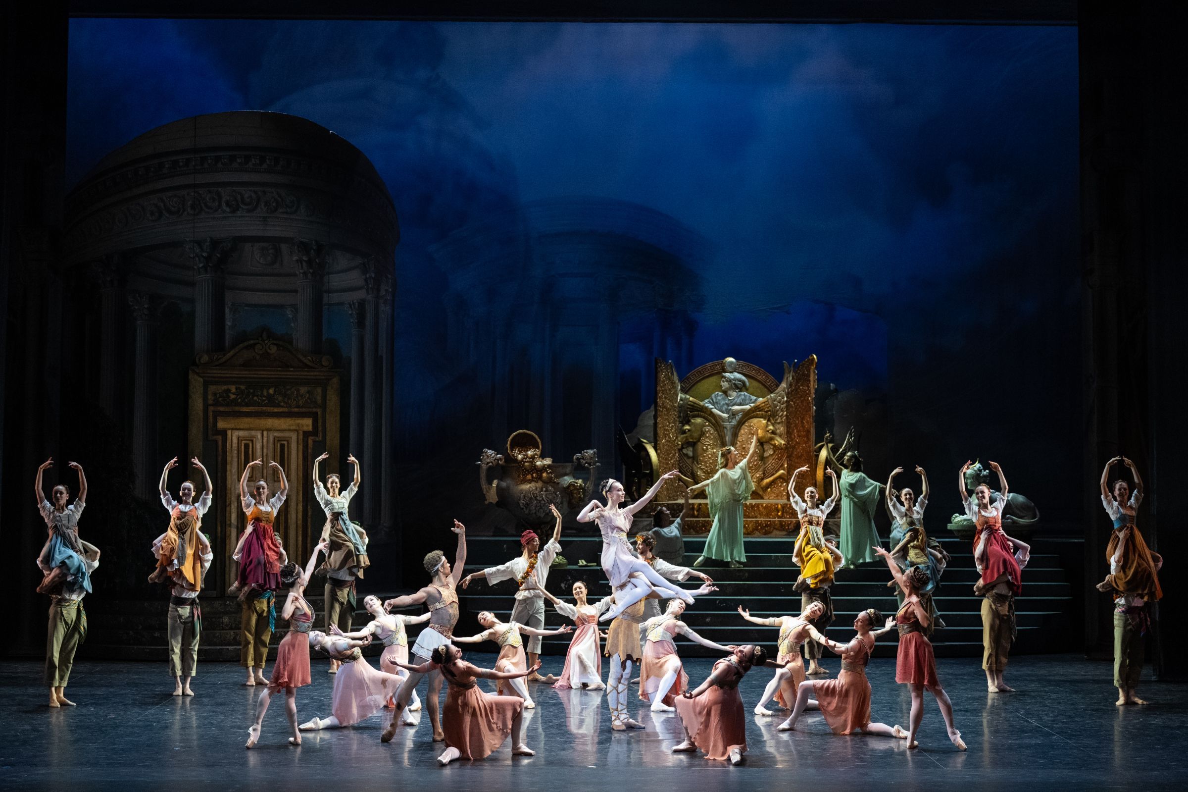 <i>Sylvia</i> au Palais Garnier &copy; Yonathan Kellerman / Opéra national de Paris