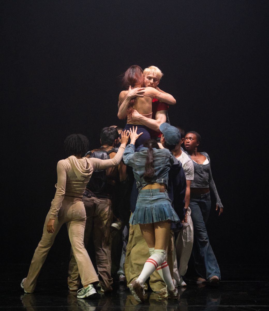 Rambert in <i>Weather is Sweet</i> by (La) Horde © Hugo Glendinning