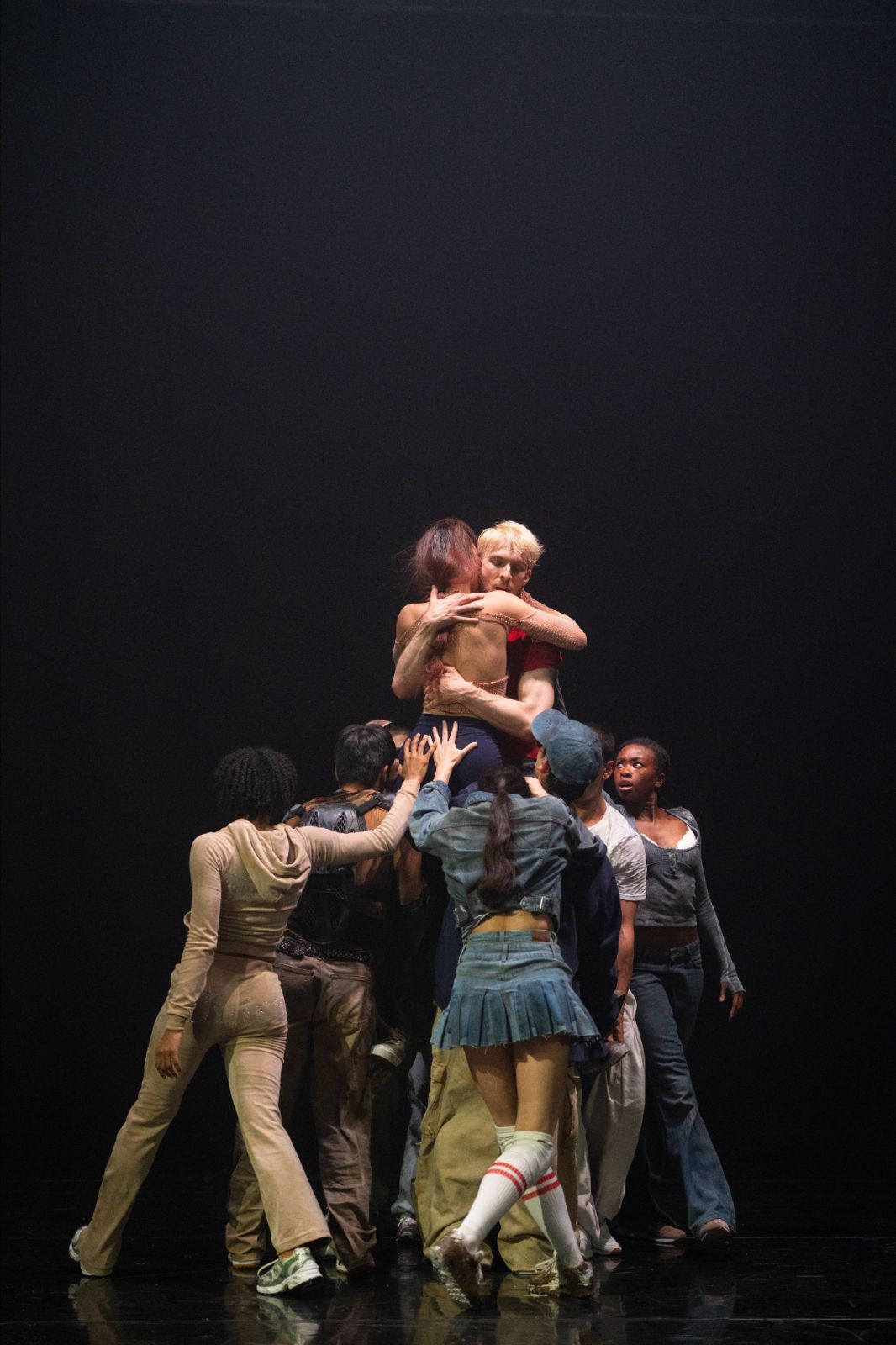 Rambert in <i>Weather is Sweet</i> by (La) Horde © Hugo Glendinning