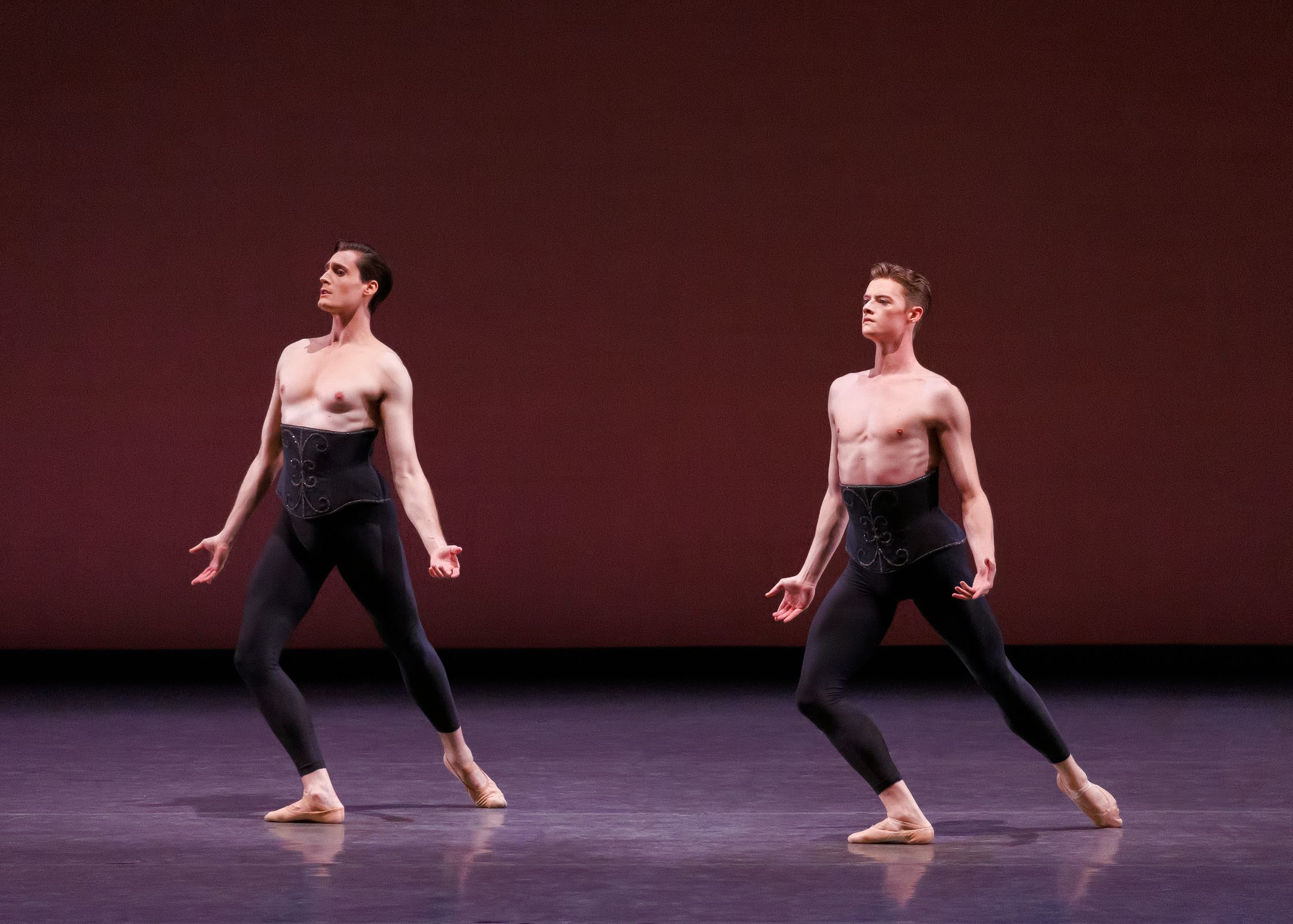 Aarón Sanz and Jules Mabie in Caili Quan's <i>Beneath the Tides</i> &copy; Erin Baiano