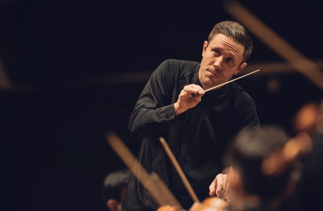 Roberto González-Monjas à la tête de l'Orchestre de Paris © Denis Allard