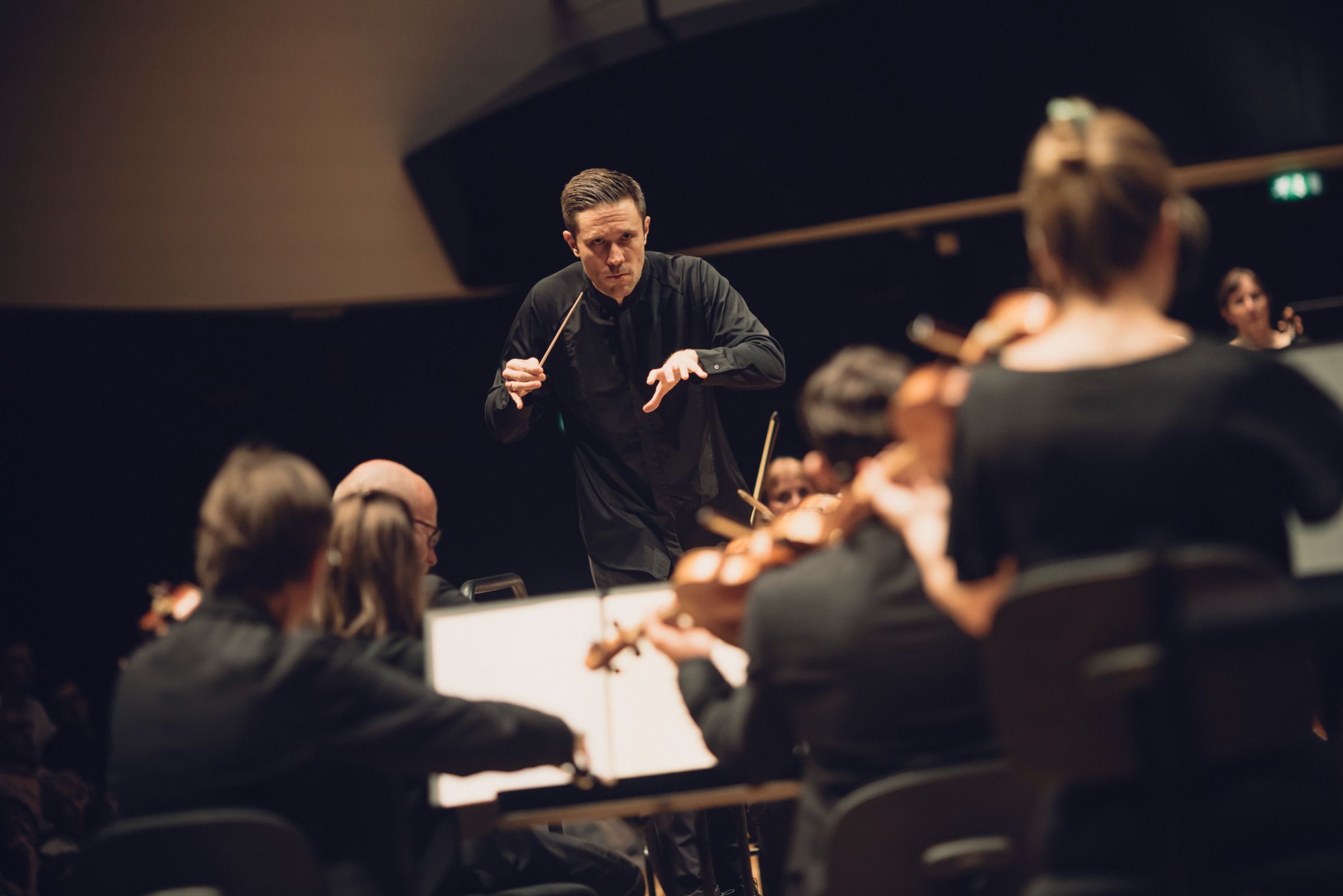 Roberto González-Monjas à la tête de l'Orchestre de Paris &copy; Denis Allard