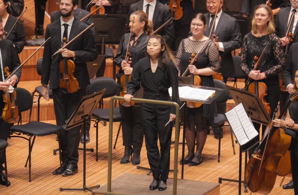 Elim Chan and the Sydney Symphony Orchestra &copy; Craig Abercrombie