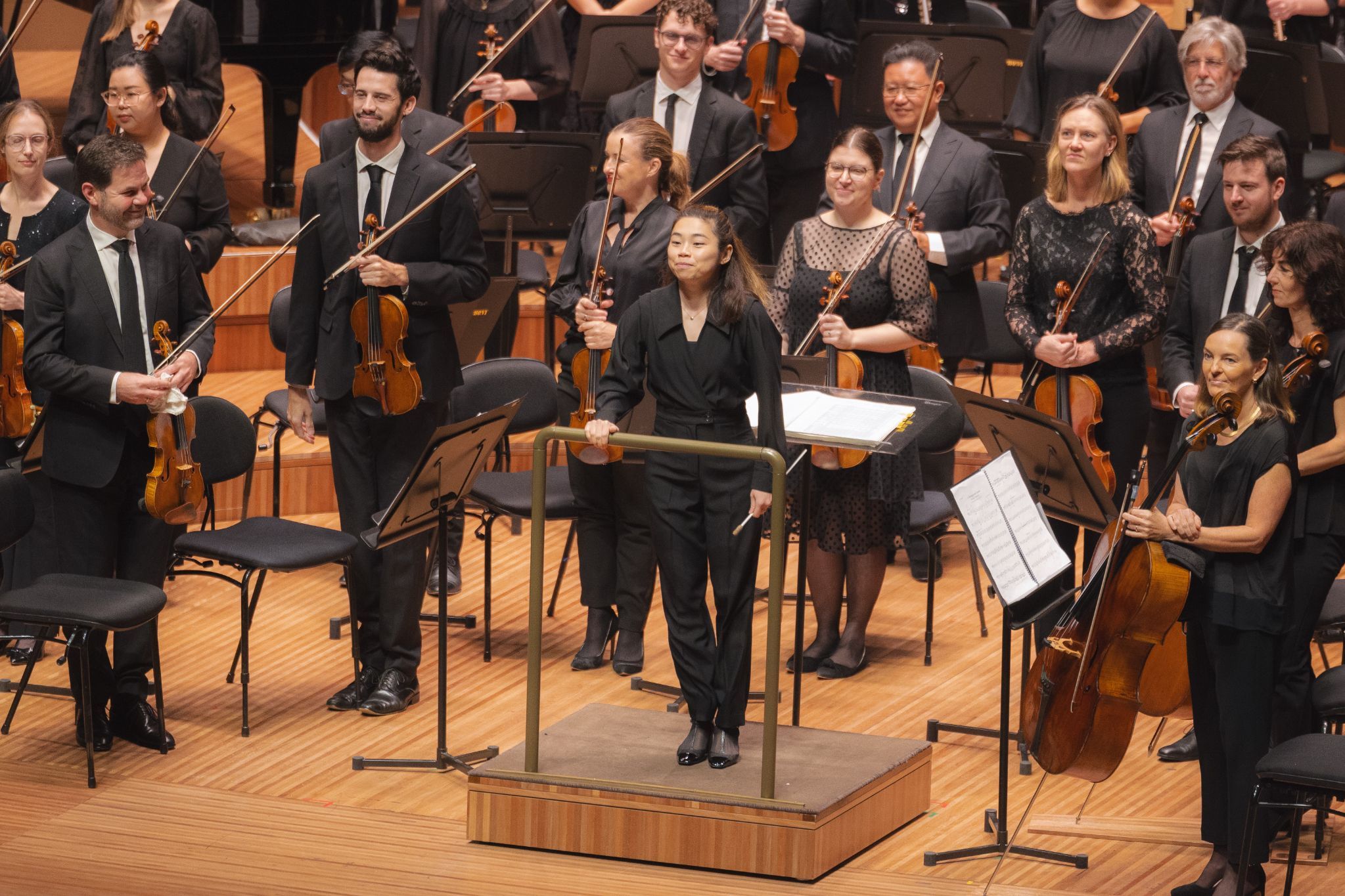 Elim Chan and the Sydney Symphony Orchestra &copy; Craig Abercrombie