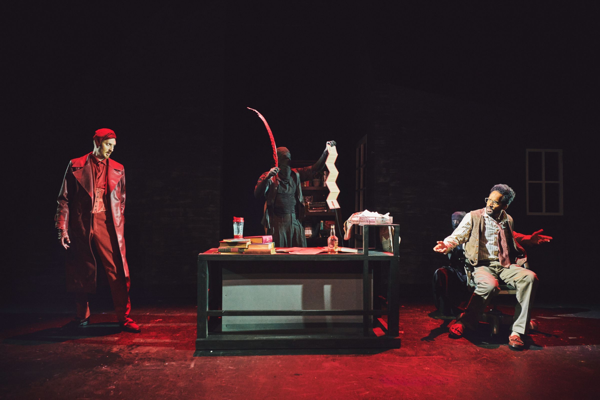 John Taylor Ward (Méphistophélès) and Orson Van Gay II (Faust) &copy; Andrew Boyle