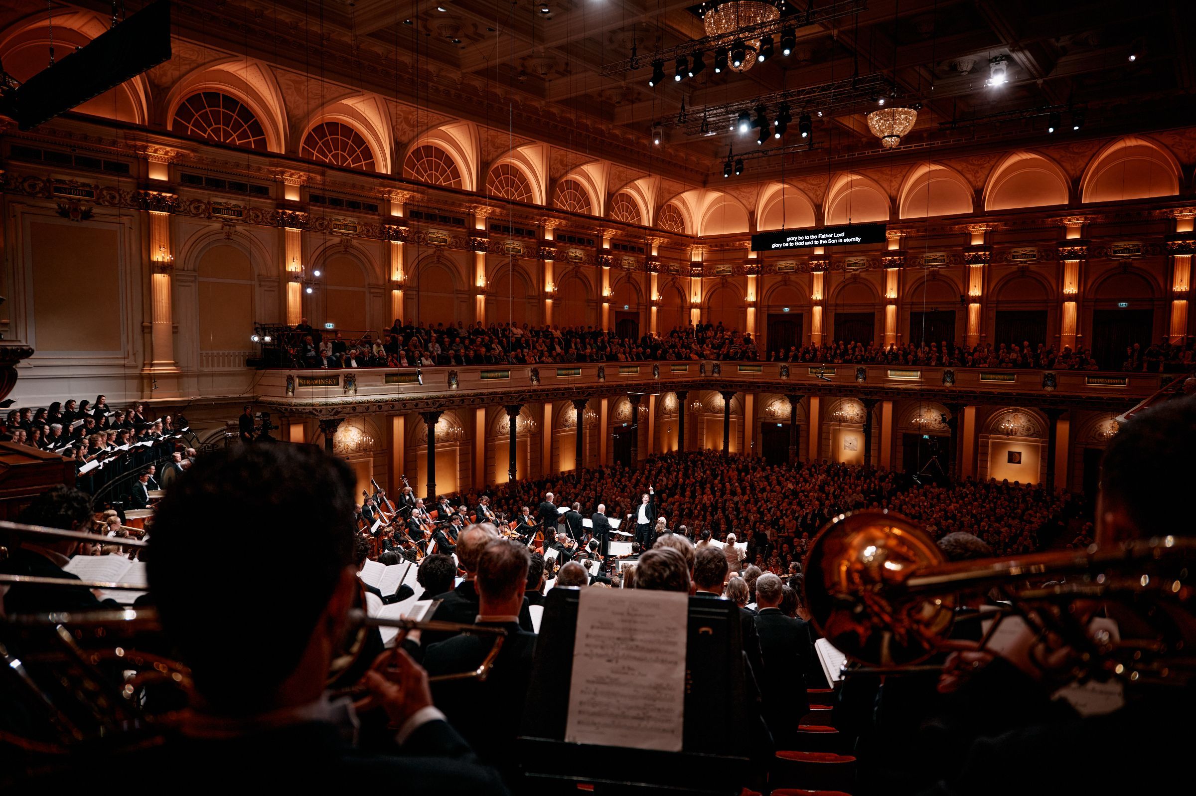 Klaus Mäkelä conducts the Royal Concertgebouw Orchestra &copy; Eduardus Lee