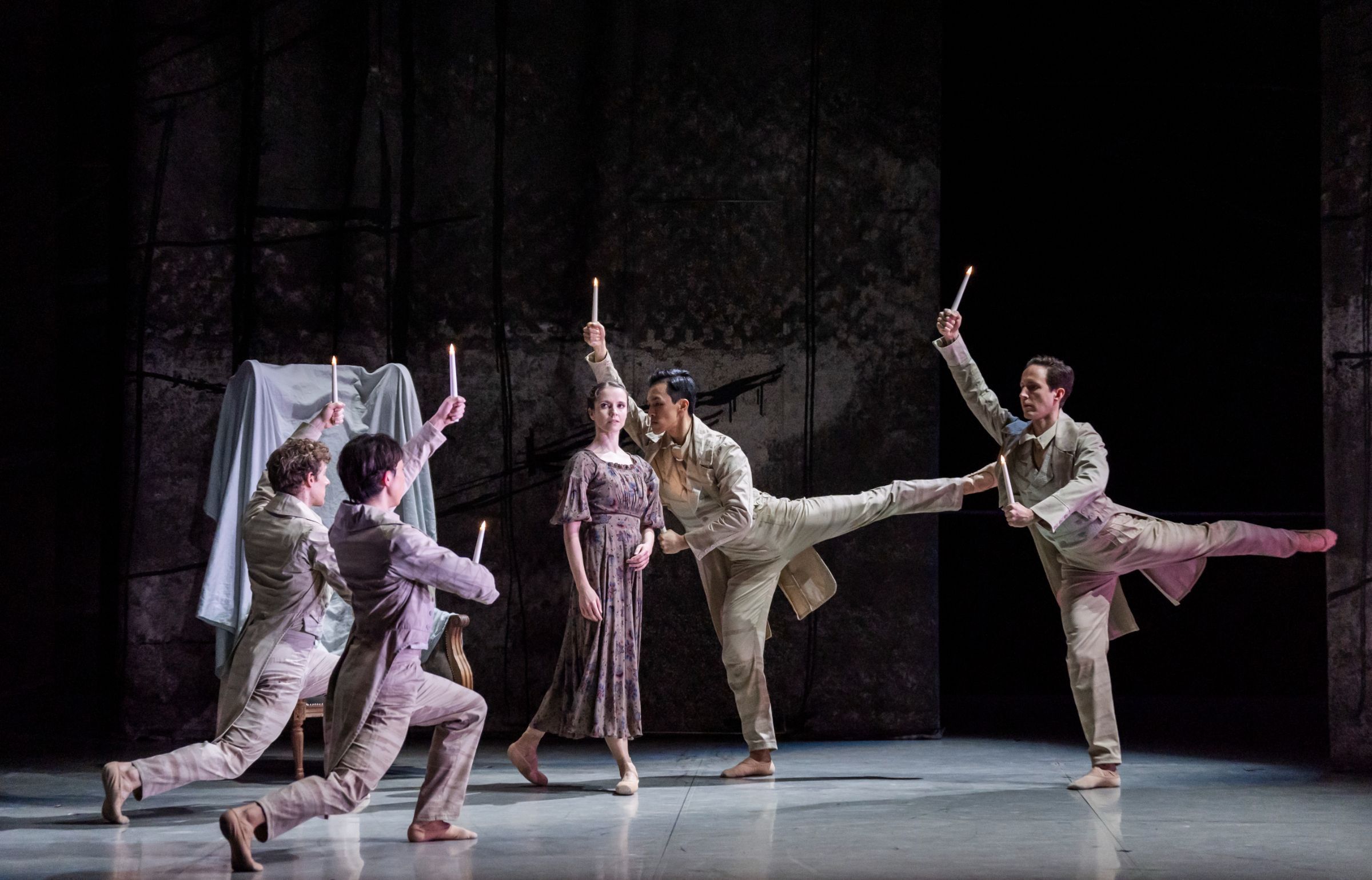 Northern Ballet dancers in Cathy Marston's <i>Jane Eyre</i> © Tristram Kenton