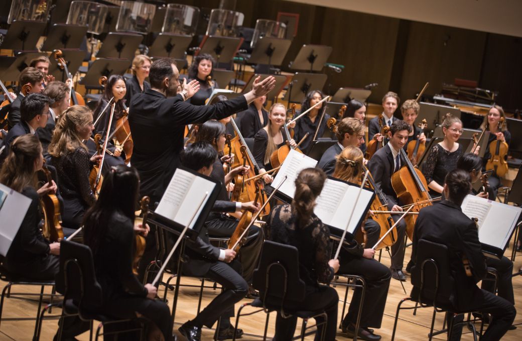 Andris Nelsons and the Shostakovich Festival Orchestra &copy; Gert Mothes