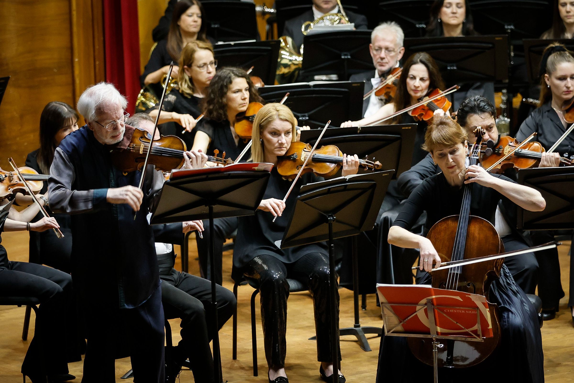 Gidon Kremer and Giedrė Dirvanauskaitė with the Belgrade Philharmonic &copy; Marko Djokovic | Belgrade Philharmonic