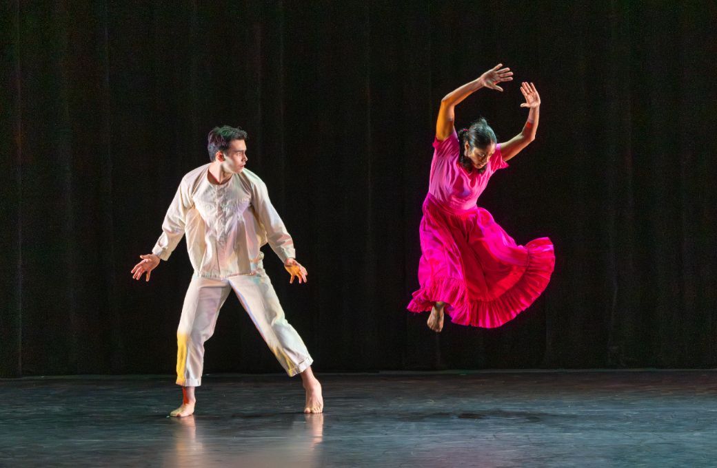 Dancers of the Limón Dance Company in José Limón's <i>La Malinche</i> © Richard Termine
