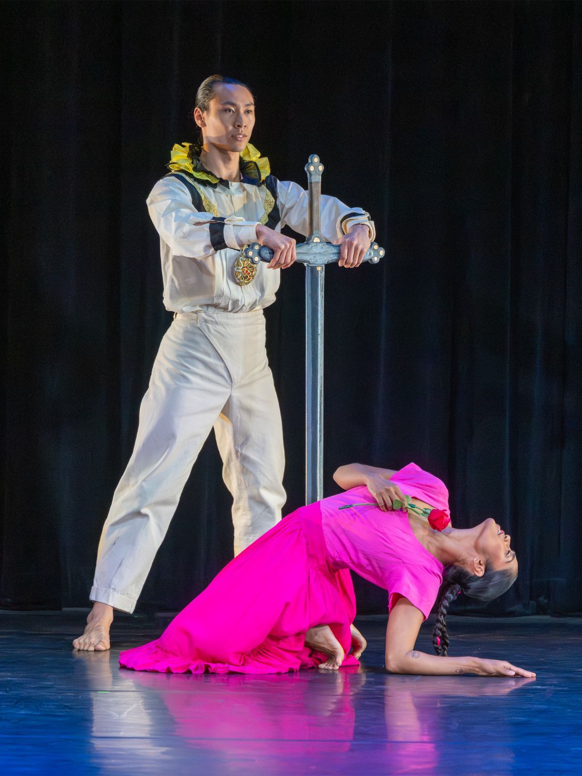 Dancers of the Limón Dance Company in José Limón's <i>La Malinche</i> © Richard Termine