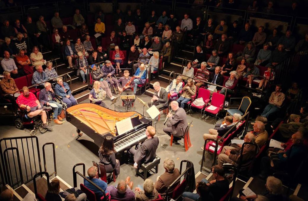Members of Ensemble 360 © Music in the Round