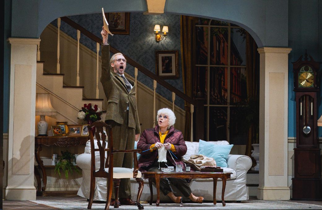 Stefan Cerny (Bartolo) und Ulrike Steinsky (Marcellina) © Marco Sommer | Volksoper Wien