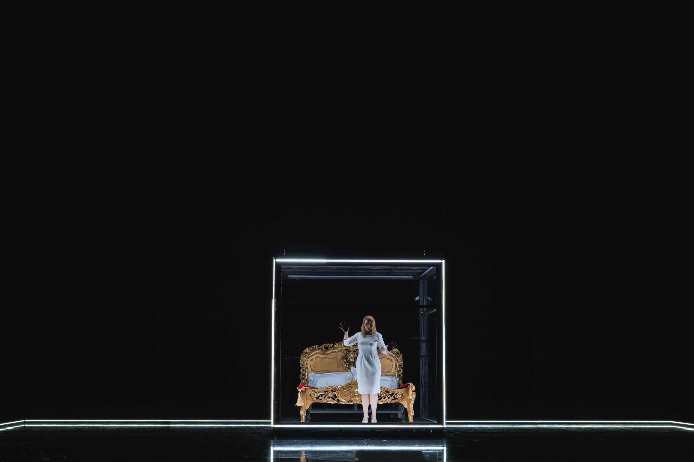 Matilda Sterby (La contessa d´Almaviva) © Marco Sommer | Volksoper Wien
