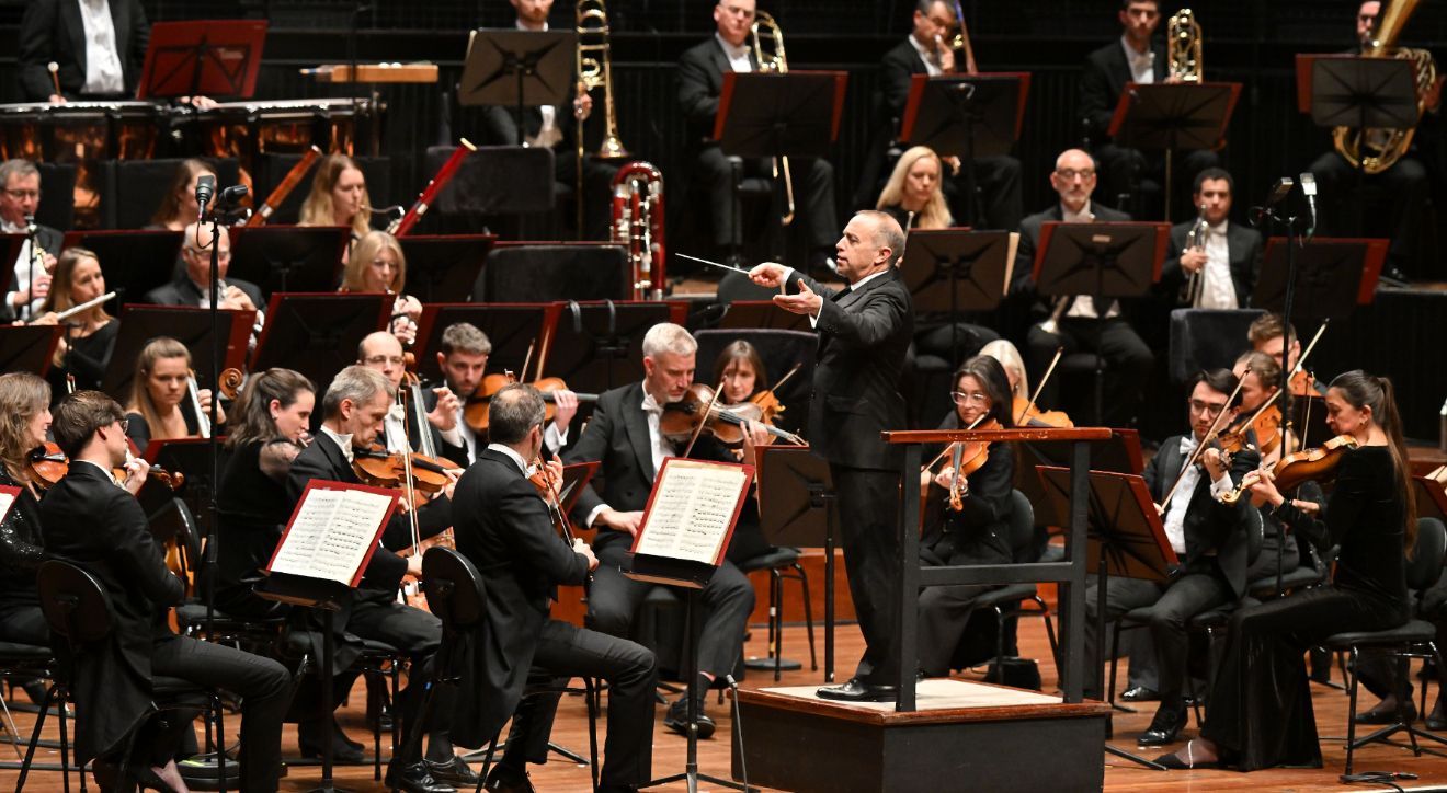 Mark Wigglesworth conducting the Bournemouth Symphony Orchestra at Lighthouse, Poole &copy; Mark Allan