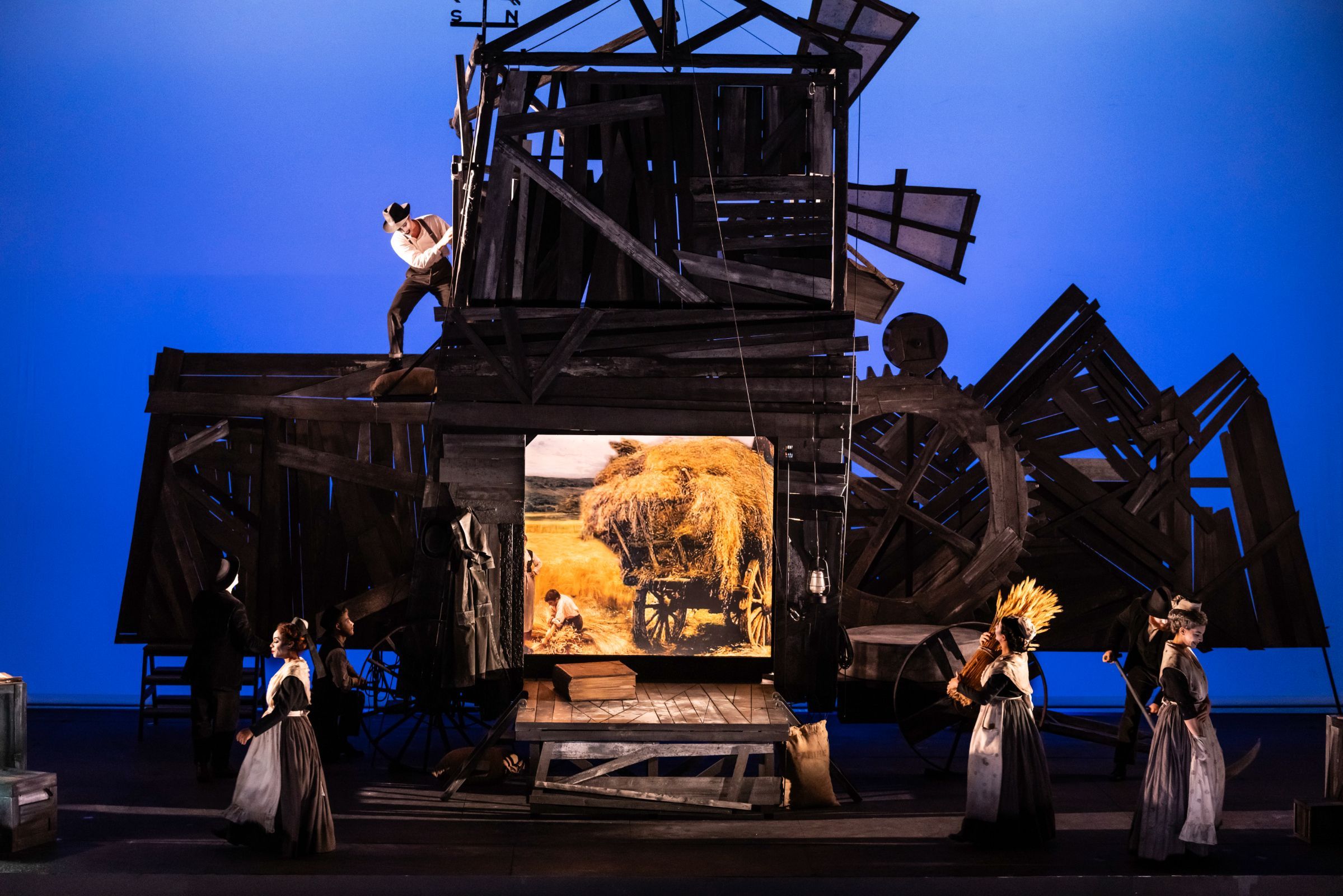 <i>L'Arlésienne</i> au Théâtre du Châtelet © Thomas Amouroux
